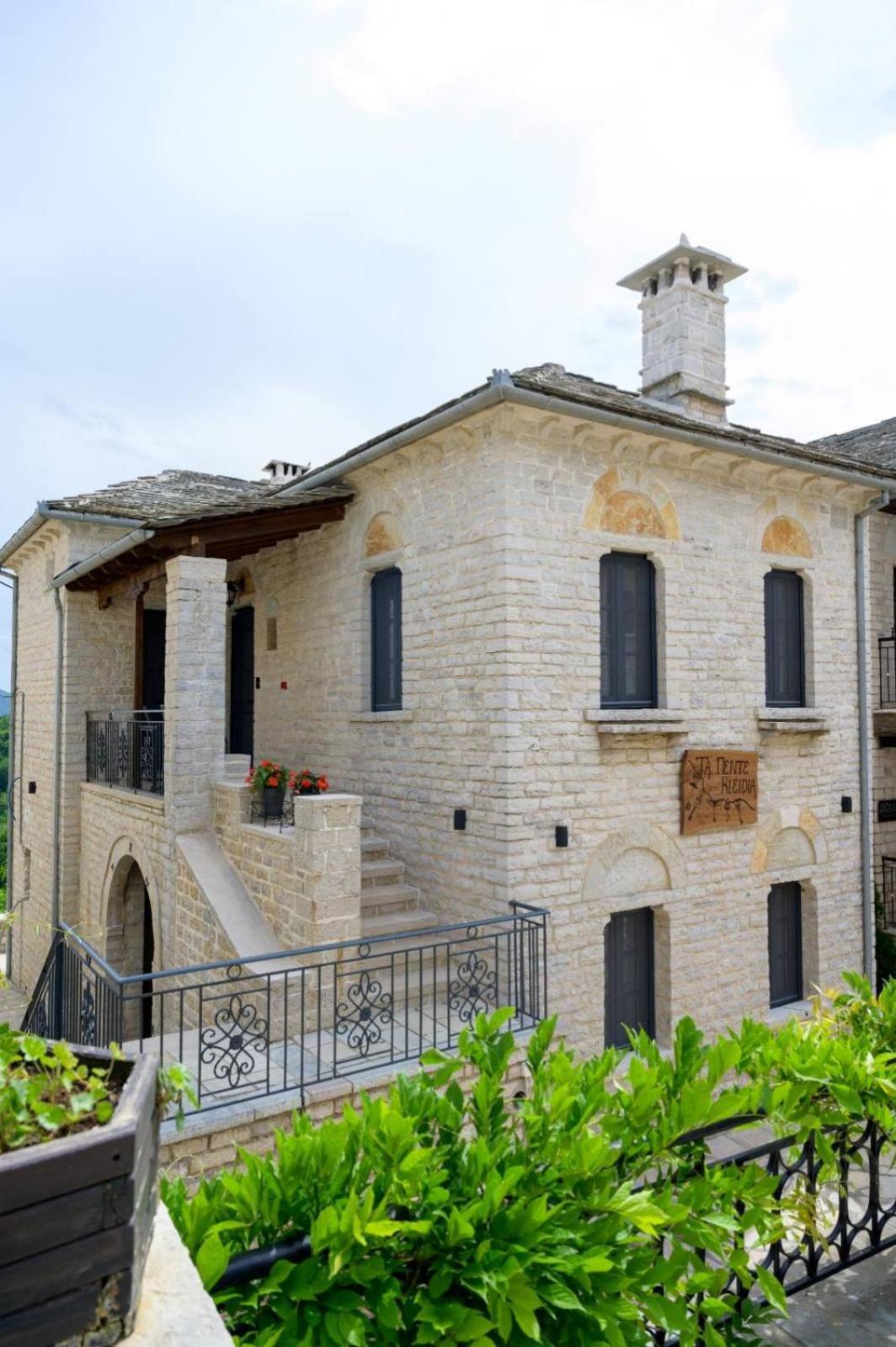 The Five Keys Hotel Monodendri Exterior foto